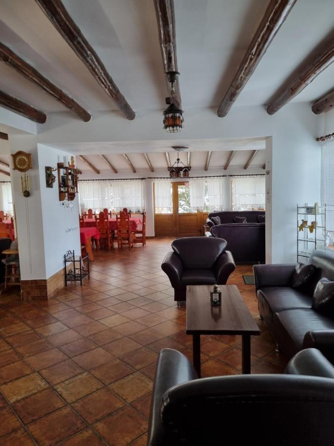 Casa Bondia Villa Pârâul Rece Eksteriør billede
