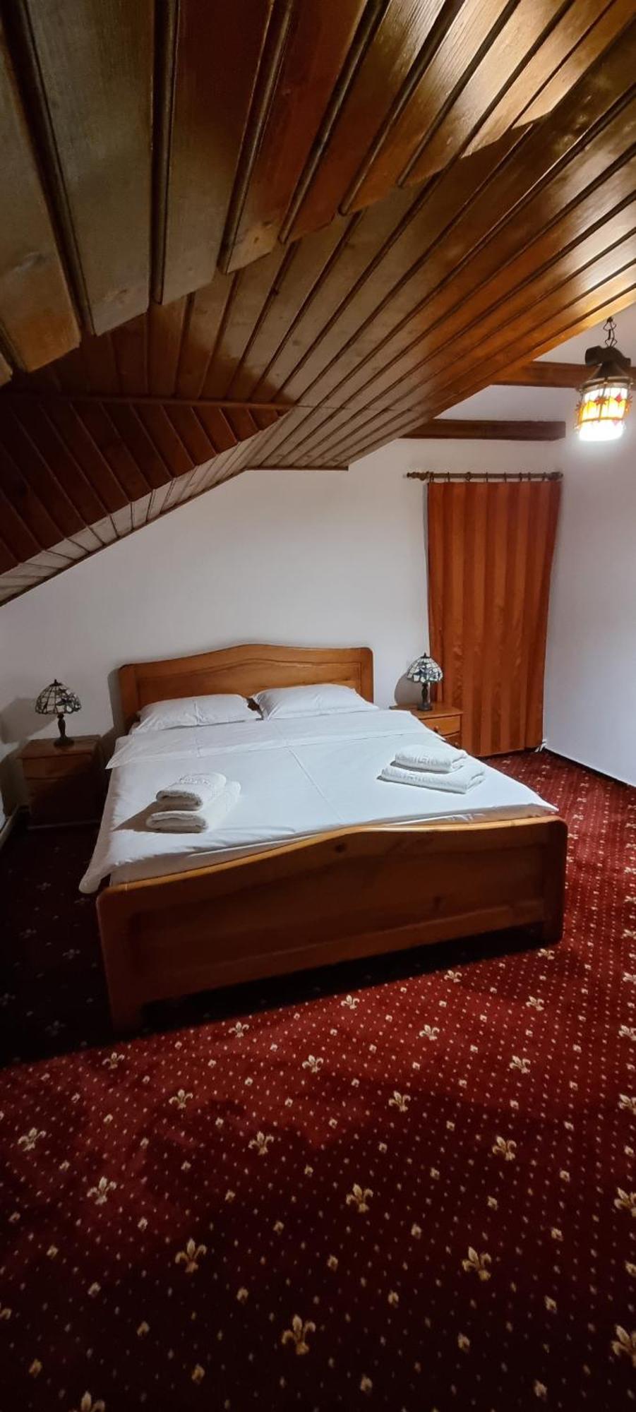 Casa Bondia Villa Pârâul Rece Eksteriør billede