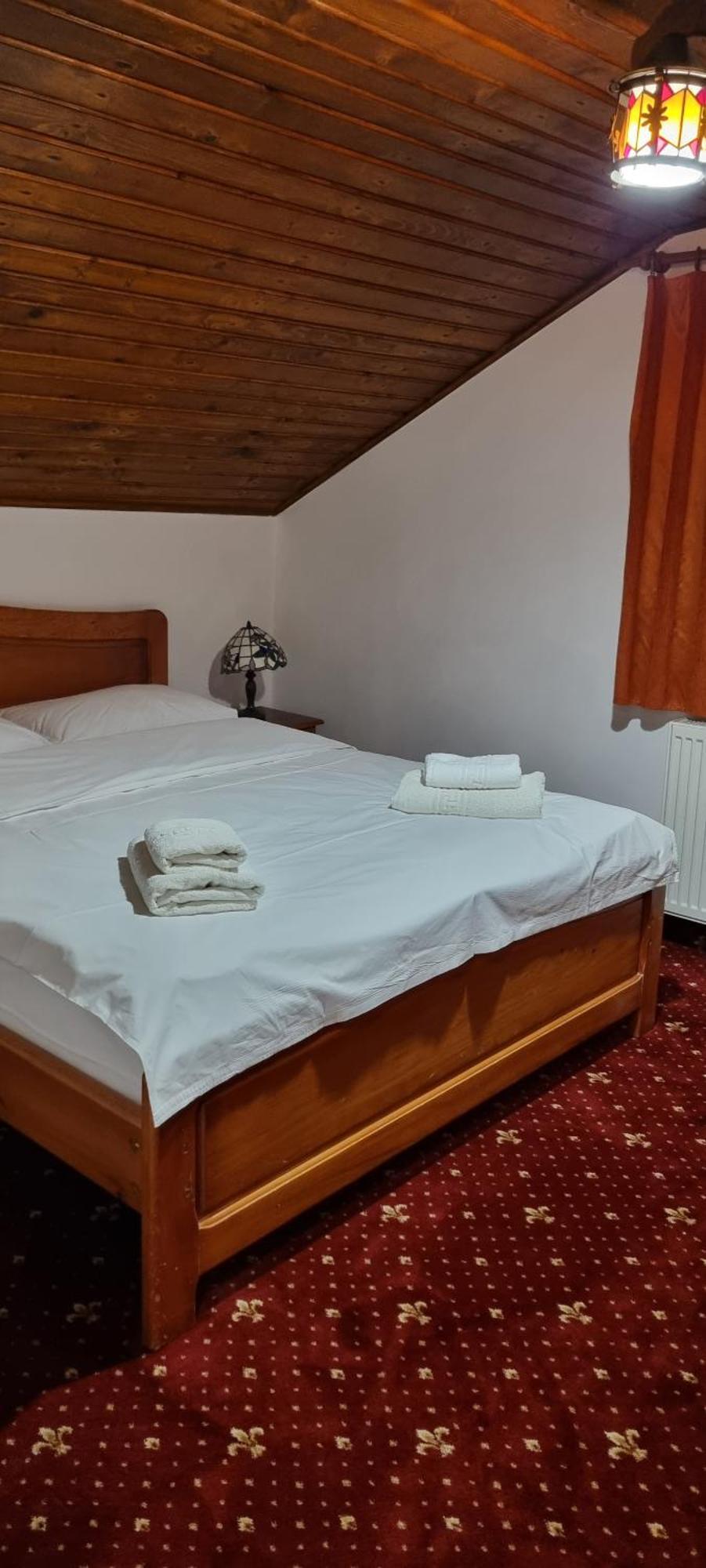 Casa Bondia Villa Pârâul Rece Eksteriør billede