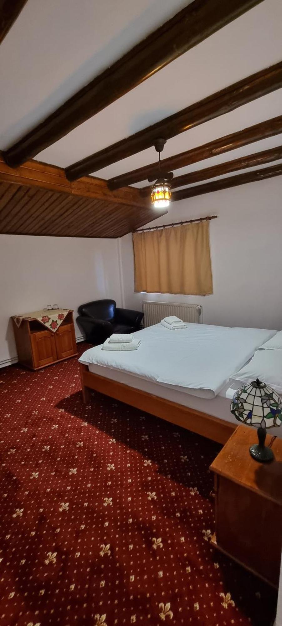 Casa Bondia Villa Pârâul Rece Eksteriør billede