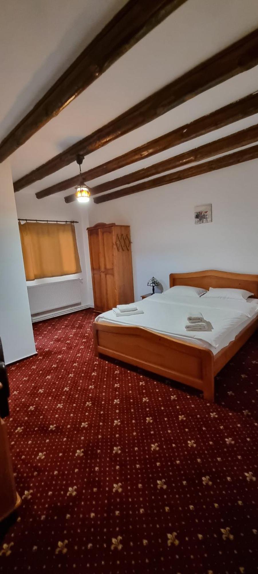 Casa Bondia Villa Pârâul Rece Eksteriør billede